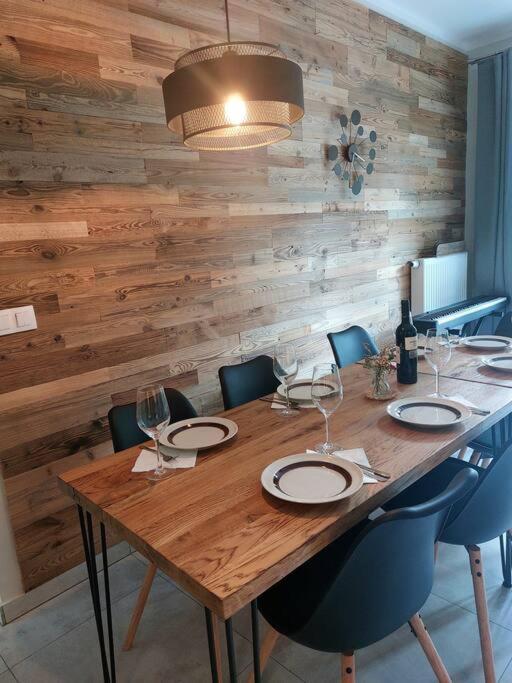 Lesny 3 Sarny Apartment